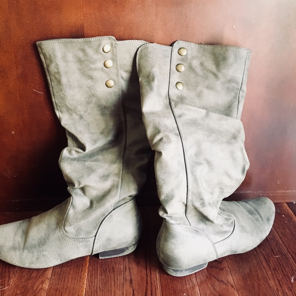 Gray boots
